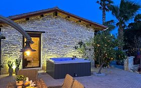 Villa Aspasia With Private Jacuzzi - Oasis Resort