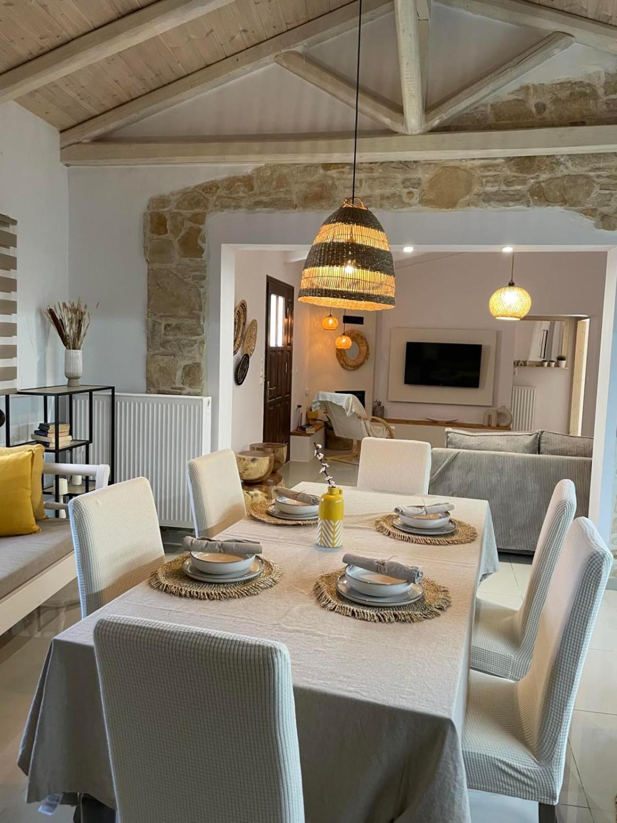 Villa Aspasia With Private Jacuzzi - Oasis Resort Kokkinos Pyrgos Exterior foto