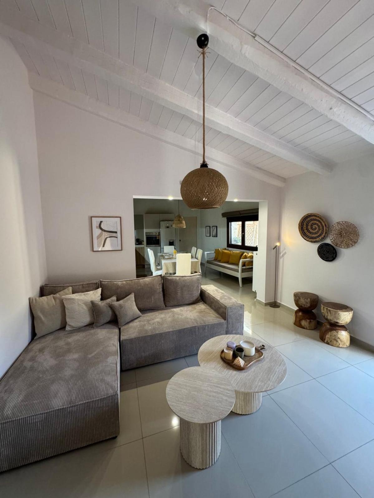 Villa Aspasia With Private Jacuzzi - Oasis Resort Kokkinos Pyrgos Exterior foto
