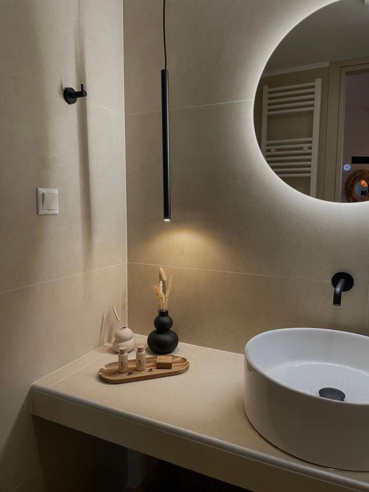 Villa Aspasia With Private Jacuzzi - Oasis Resort Kokkinos Pyrgos Exterior foto